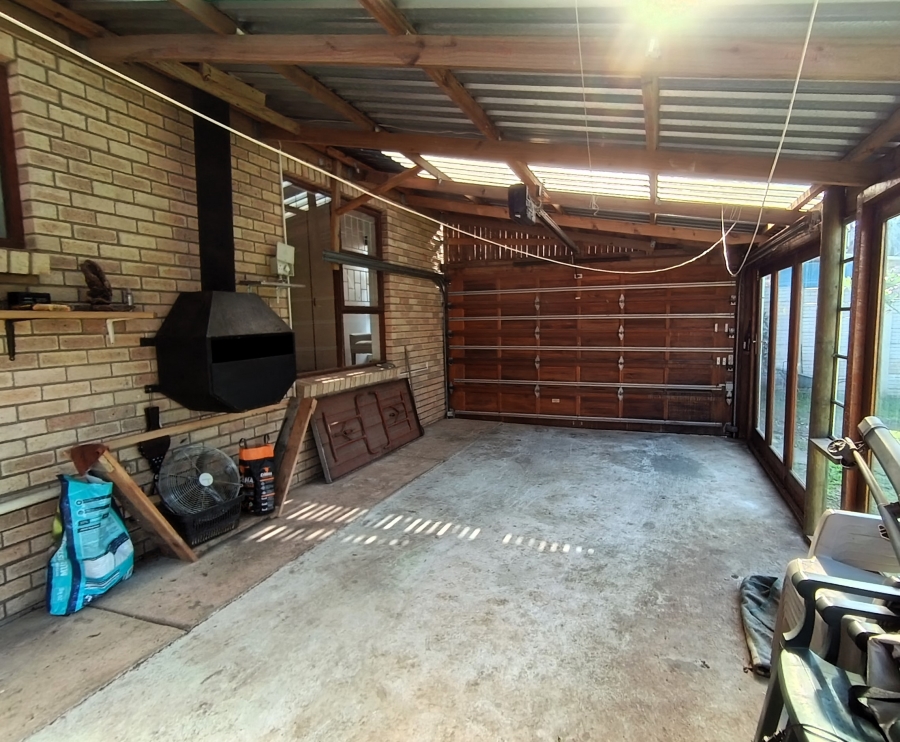 3 Bedroom Property for Sale in C Place Eastern Cape